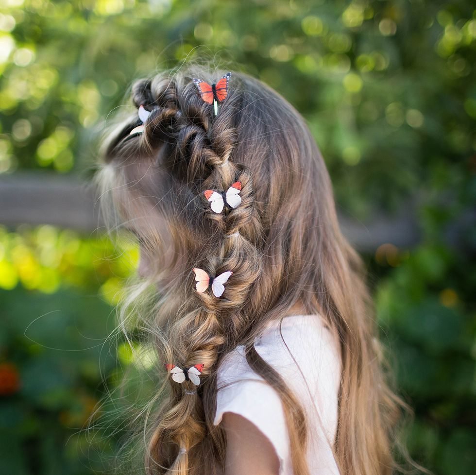 15 ideias de penteado para cabelo liso infantil apaixonantes!